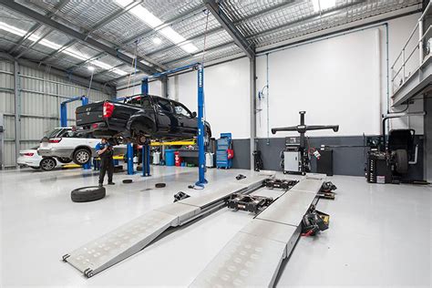 car service centre kew